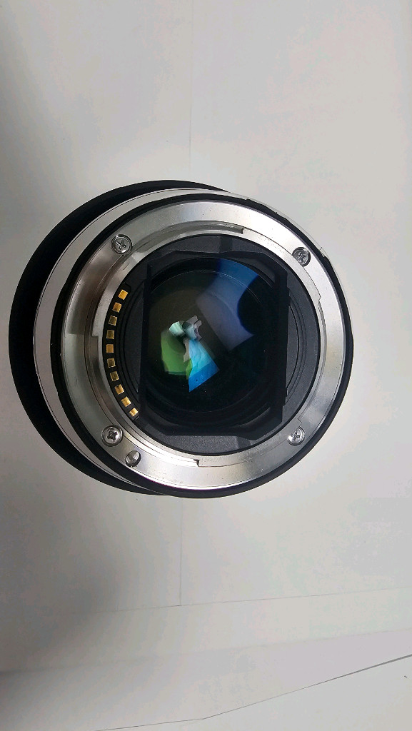 FE 85mm F1.4 GM II 렌즈 이미지