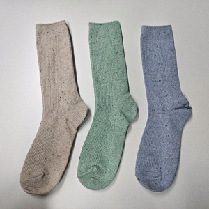 크림베이지 골지중목양말