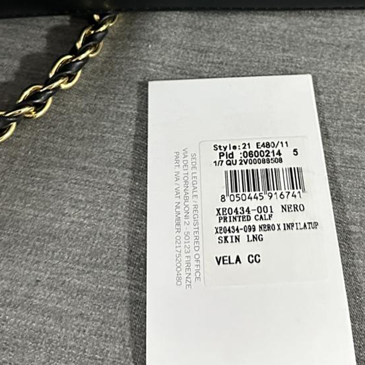 페라가모 지니 바라체인 크로스백/정품/상태좋음/X1--3