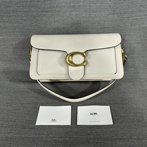 코치 태비2.0 숄더백 아이보리색상/새상품수준/X3