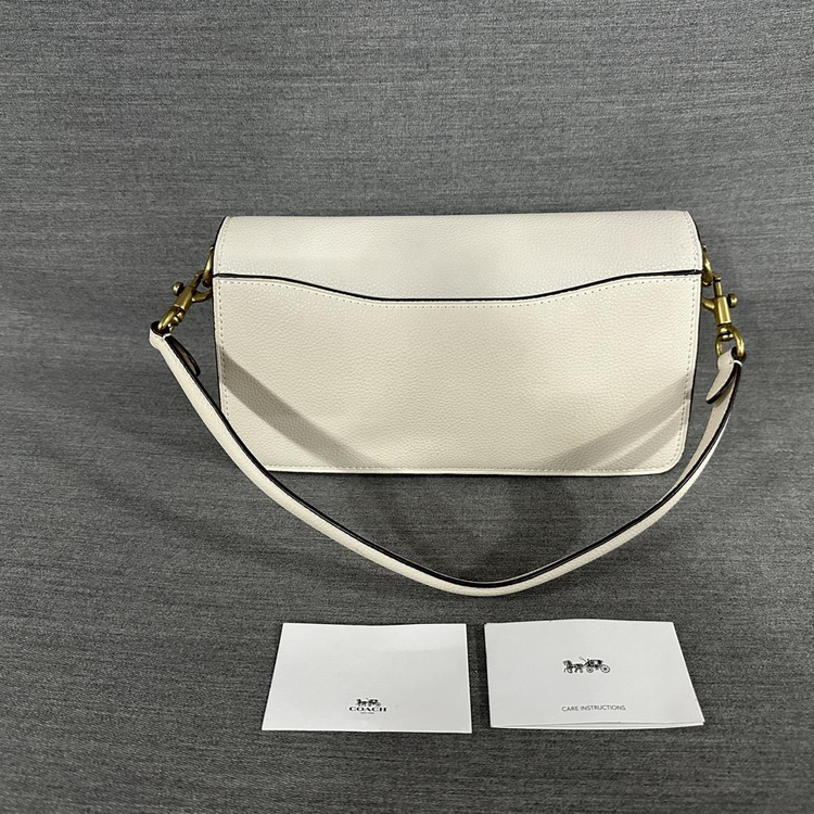 코치 태비2.0 숄더백 아이보리색상/새상품수준/X3--2