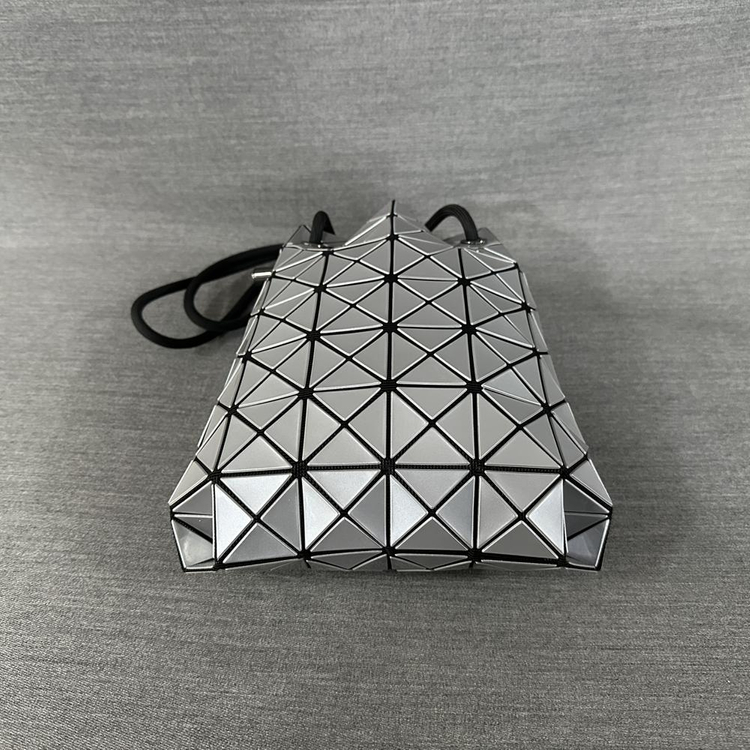 바오바오 이세이 미야케 링백 실버색상/새상품수준/X5--2