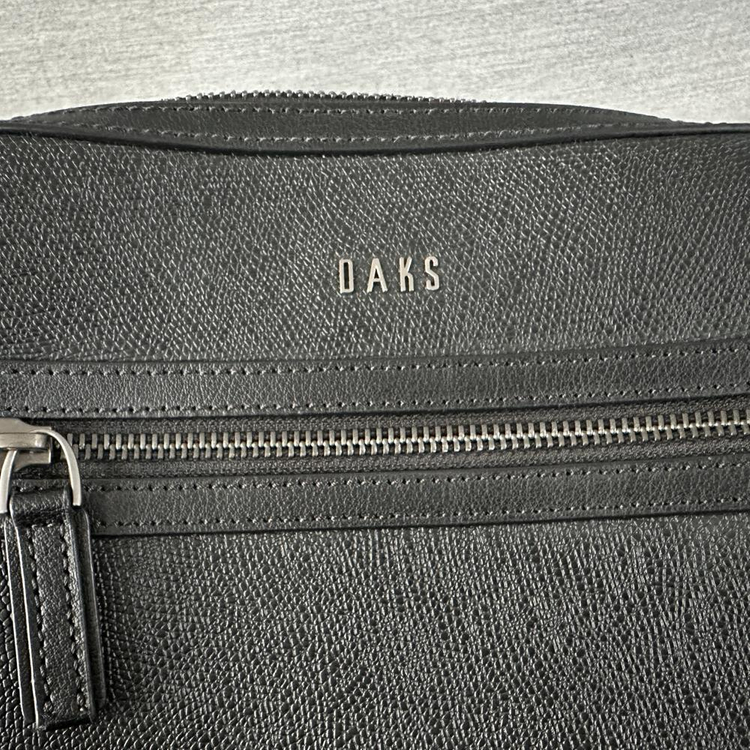 닥스 블랙 스퀘어 쉐입 천연가죽 크로스백/상태최상/X7새--4