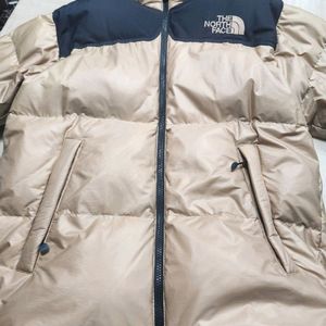 노스페이스 숏패딩 구스다운자켓 거위털 점퍼
