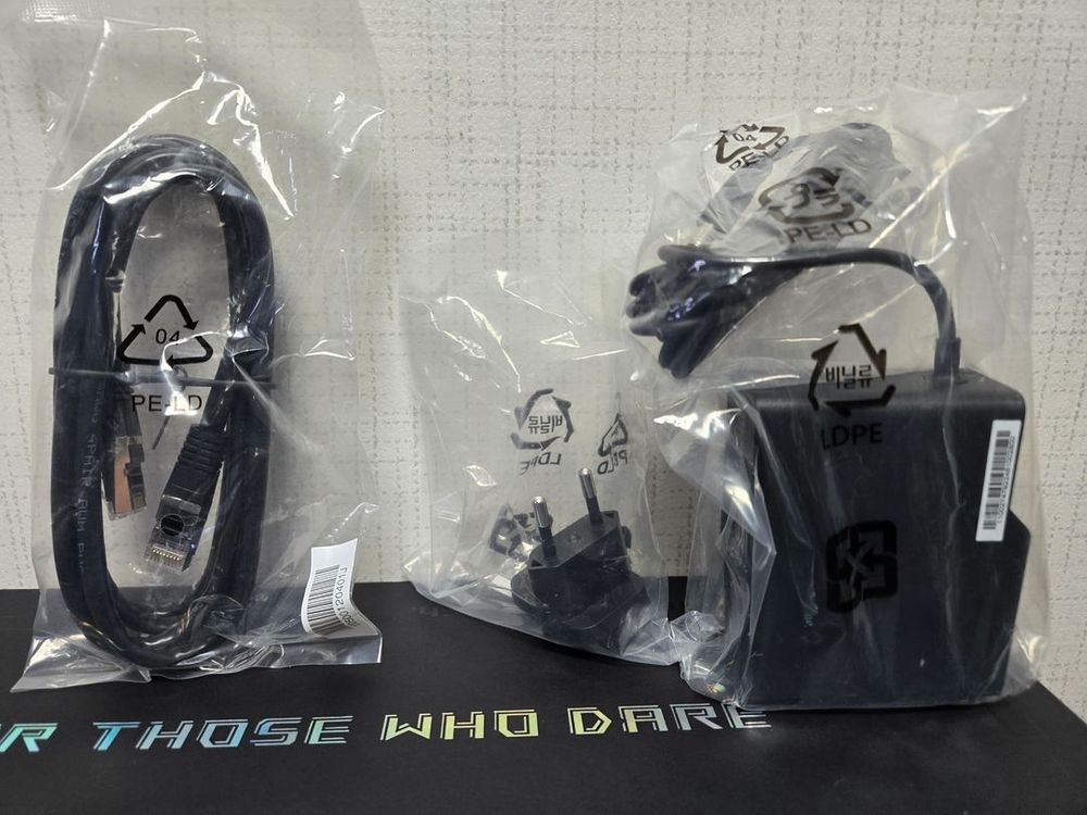 ASUS RAPTURE GT-BE98 공유기 팝니다.--3