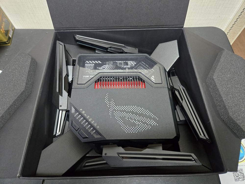 ASUS RAPTURE GT-BE98 공유기 팝니다.--5