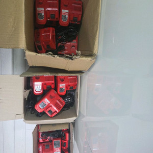 밀워키 정품 충전기 M12-18FC M12-18c