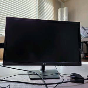 LG 23EA47HQ 23인치 LED 모니터