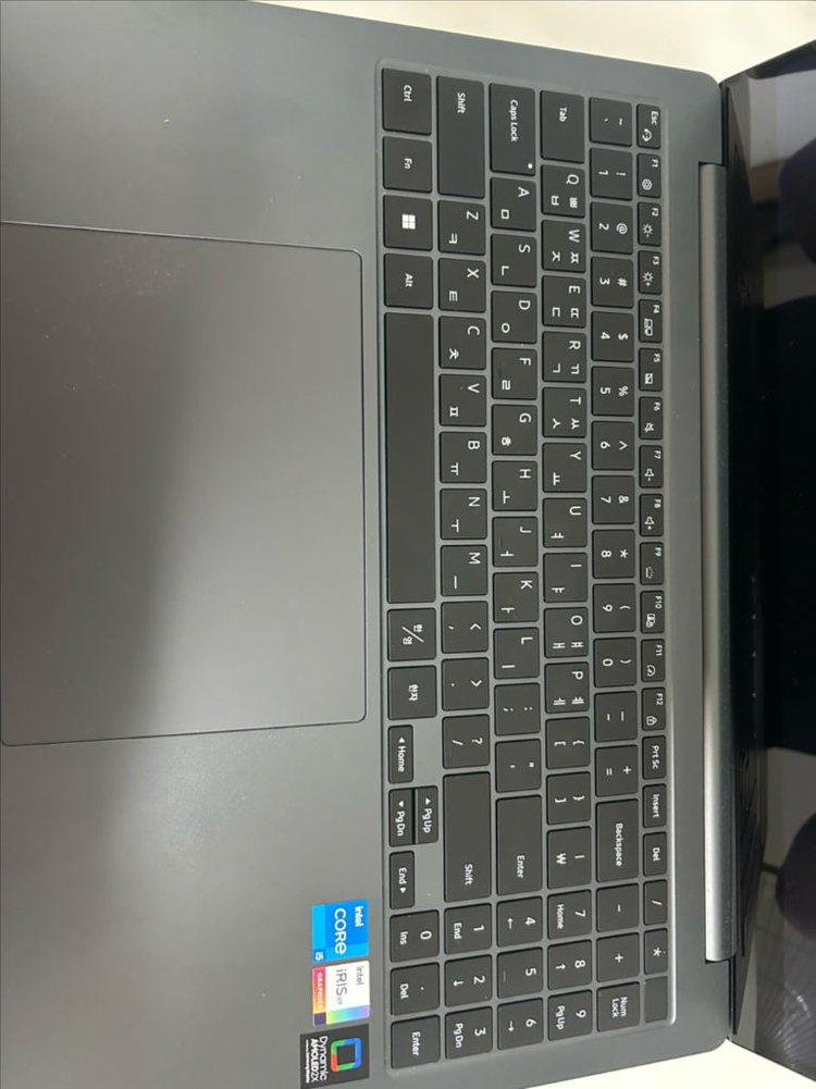 삼성 갤럭시북3 프로 16인치--4