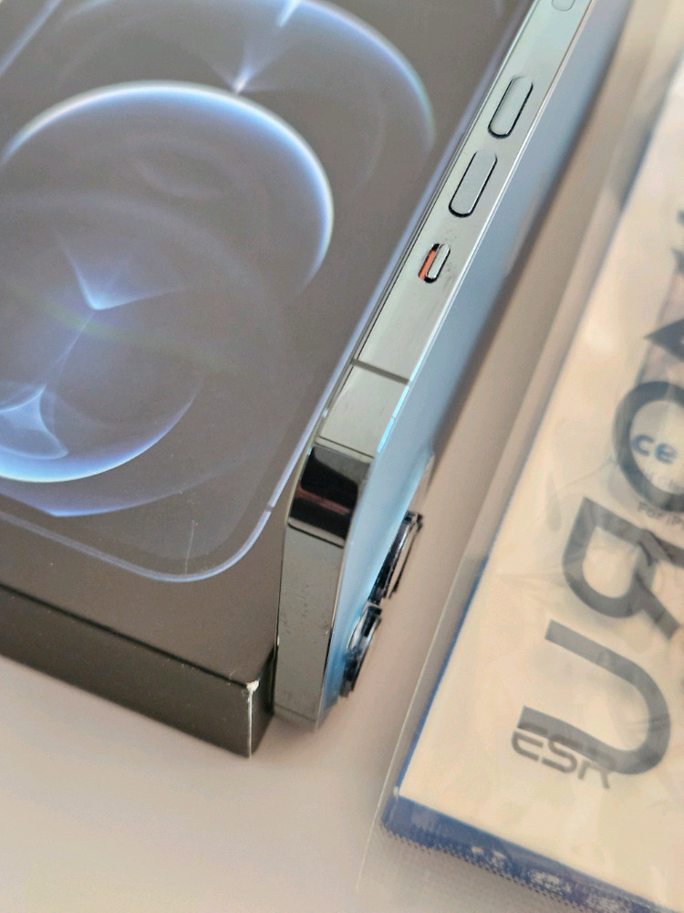 아이폰12프로맥스 256G 블루 홍콩판--6