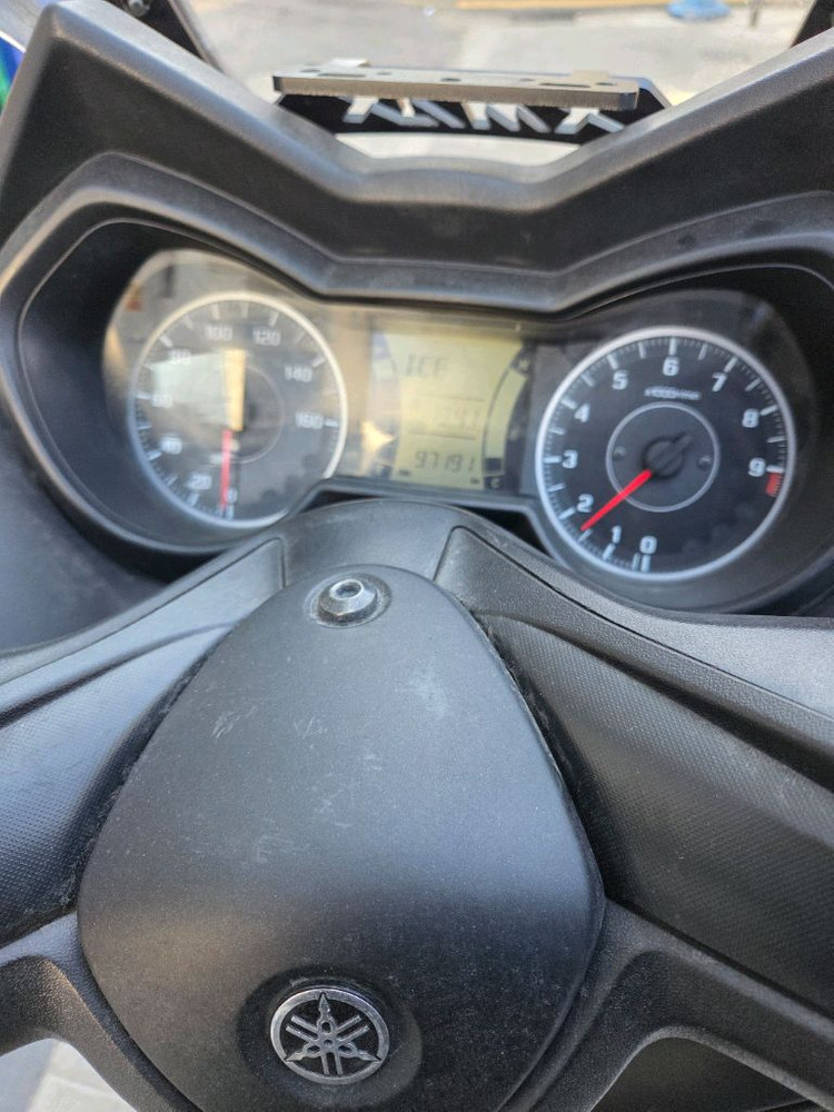 22년식 2채널 블랙박스 엑스맥스300 팝니다--8