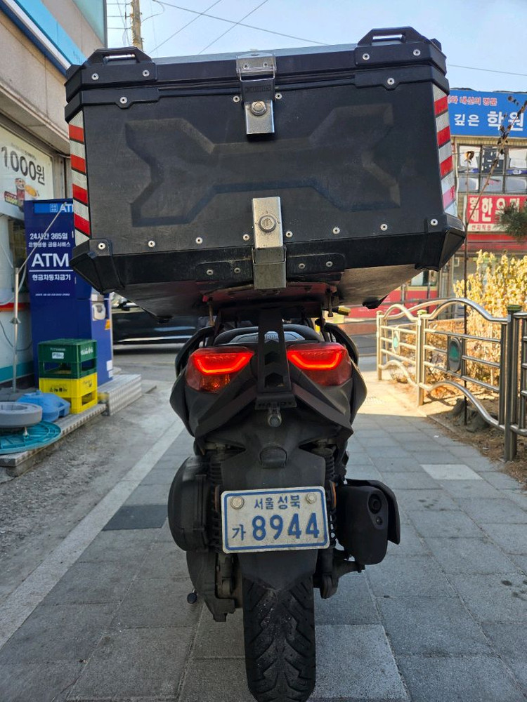 22년식 2채널 블랙박스 엑스맥스300 팝니다--9