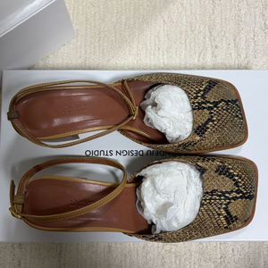 쌀롱드쥬 뱀피 샌들