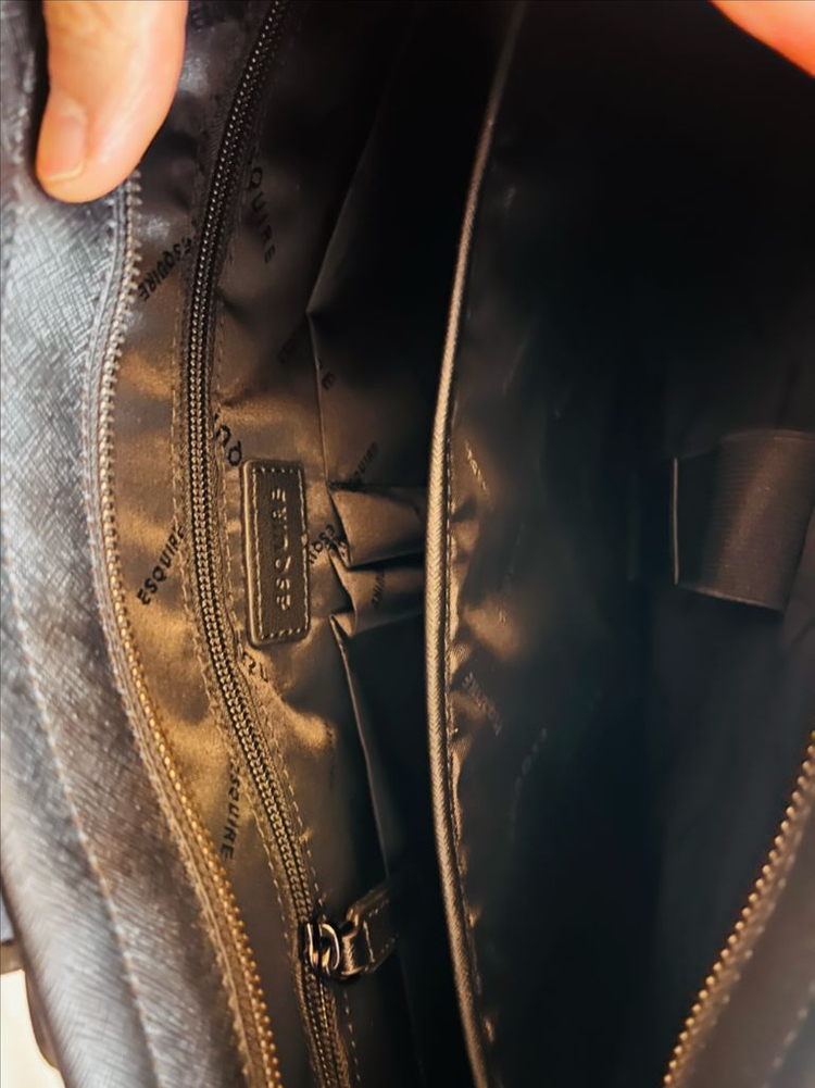 에스콰이어 가죽 남성 크로스백(서류 노트북 가방)--1