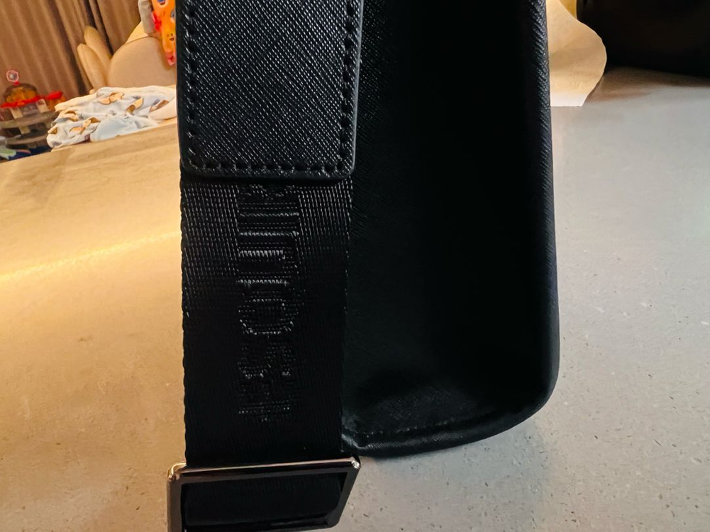 에스콰이어 가죽 남성 크로스백(서류 노트북 가방)--4