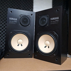 야마하 NS-10M PRO 스튜디오 모니터 스피커 명기 빈티지 레트로 오디오 가게 카페 매장 인테리어 하이파이