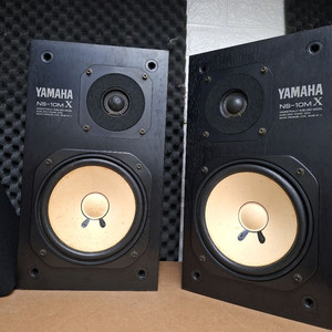 야마하 NS-10MX 모니터링 스피커 오디오 명기 빈티지 레트로 앤틱 인테리어 스튜디오 카페 가게 매장 하이파이