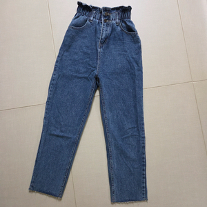 하이웨스트 투버튼 프릴 밴딩 컷팅 일자 데님청바지