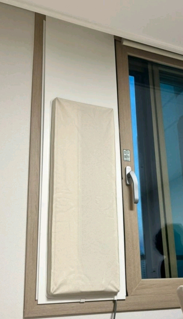 LG 오브제 창문형 에어컨 커버 판매합니다 (창호형) 이미지