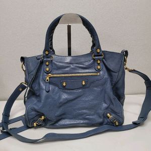 발렌시아가 자이언트 모터백