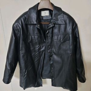 벨티트 인조가죽 자켓 100정사이즈 상태극상