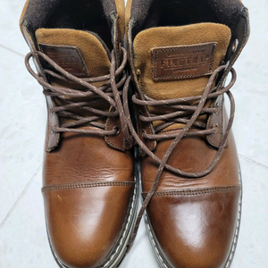 파이어트랩 오빈 워커 265사이즈 상태극상