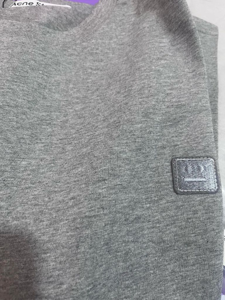 아크네 스튜디오 맨투맨 L 새상품--2