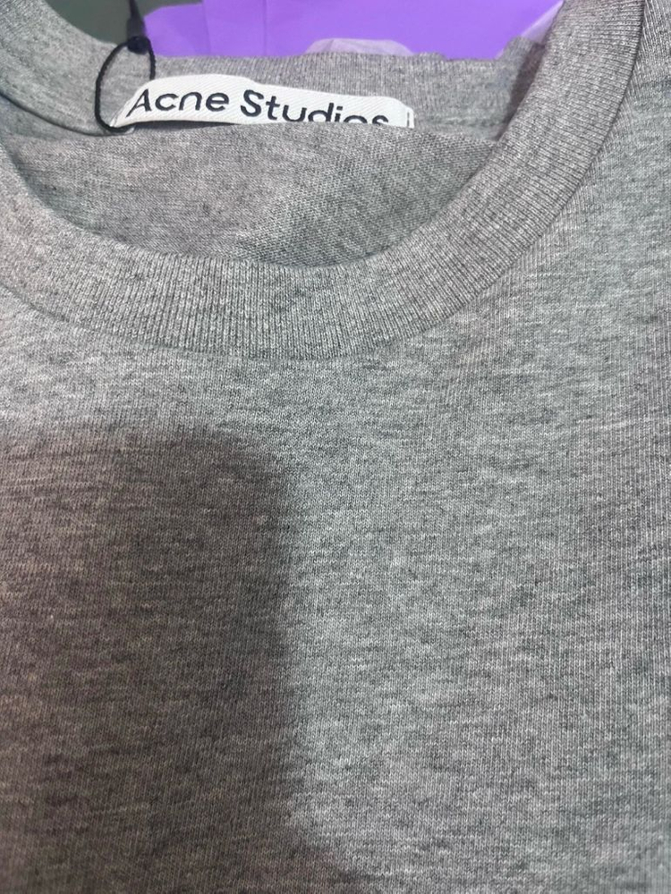 아크네 스튜디오 맨투맨 L 새상품--3