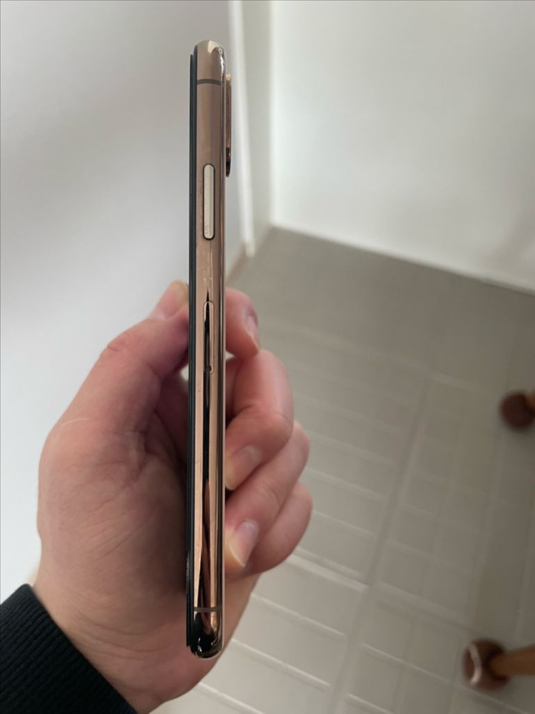 아이폰 xs 256 골드--8