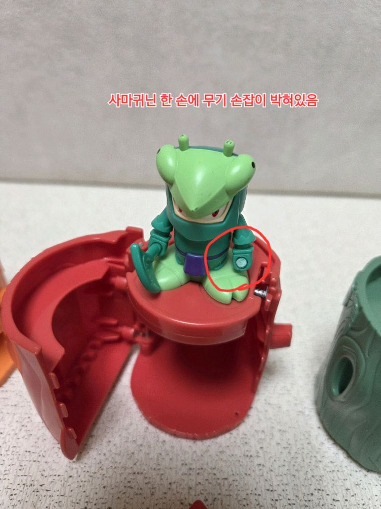 벅스닌 장난감 일괄 택포 이미지