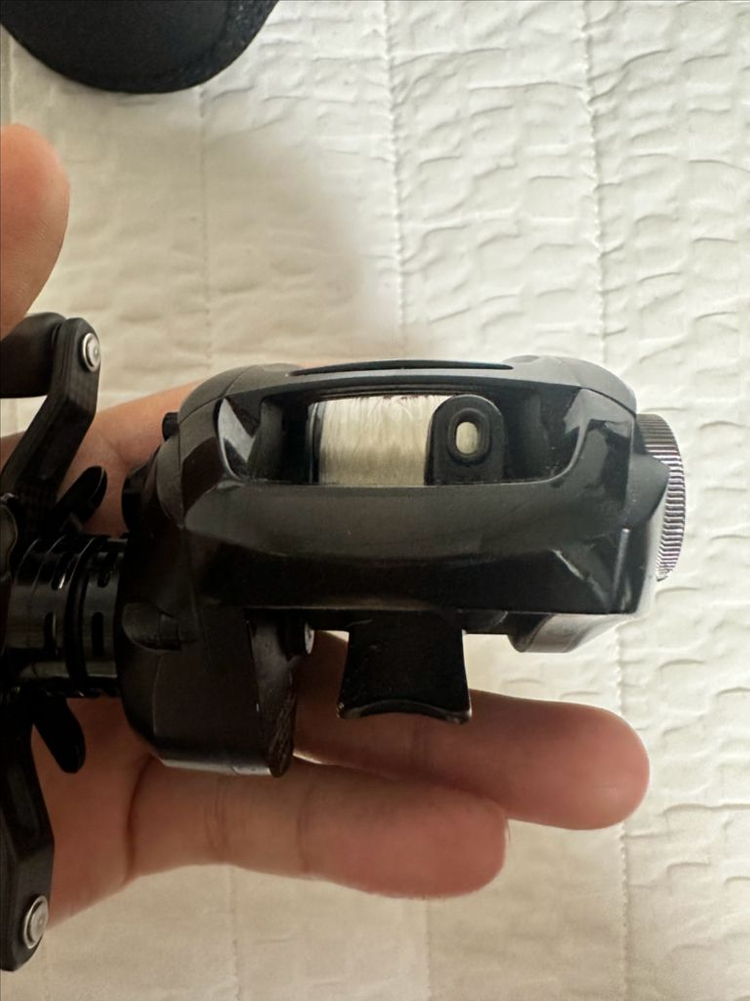 메가배스 베이트릴 2점 팝니다 이미지