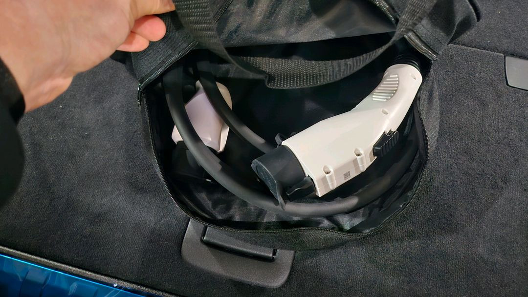 이볼루션 전기차 충전 케이블 5핀 커넥터 3m 이미지