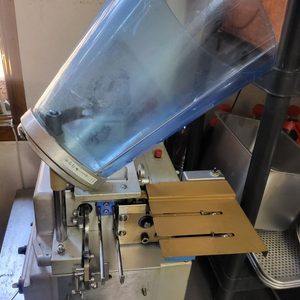 소형만두기계/반자동 만두기계/교자혁명 이미지