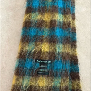 앤더슨벨 체크 목도리 팝니다