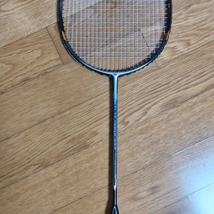 배드민턴 96홀 라켓 케블라 파워 555