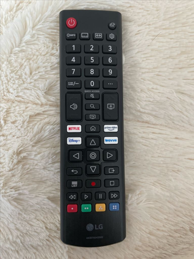 8250K 해상도 LED TV--2