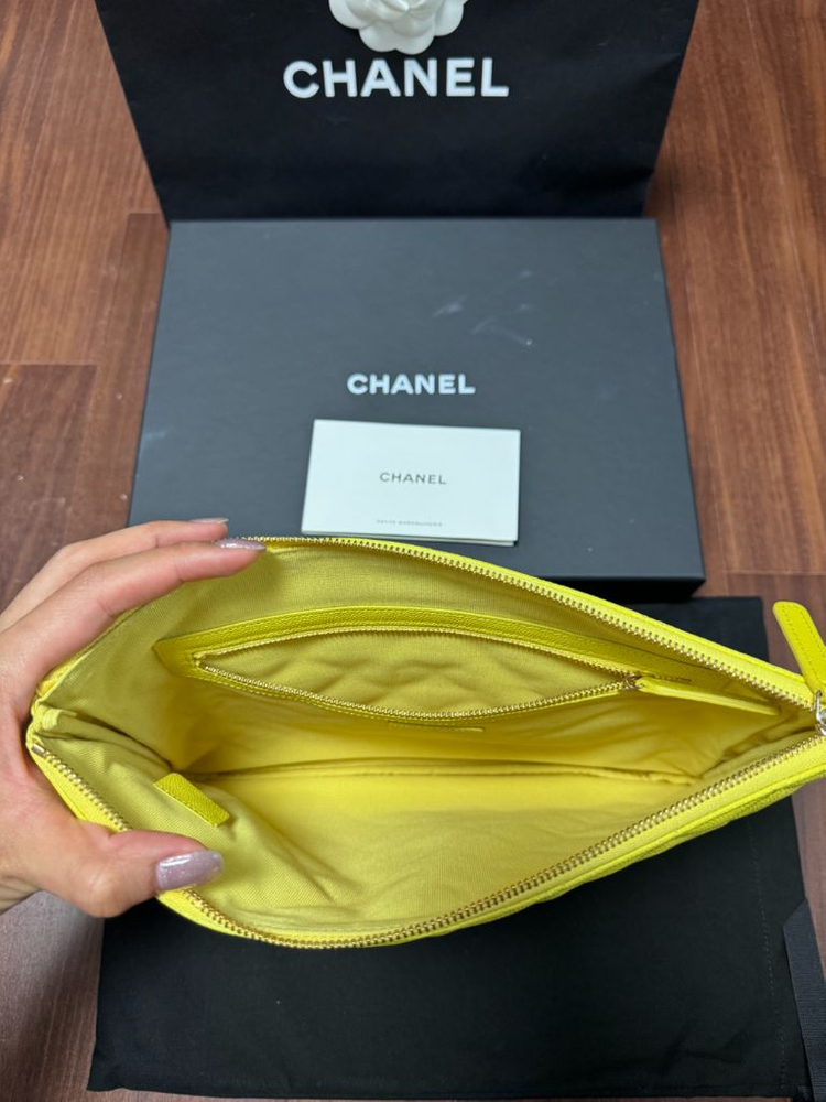 샤넬 클래식 클러치 미듐--5