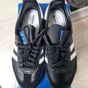 아디다스 키즈 삼바 220