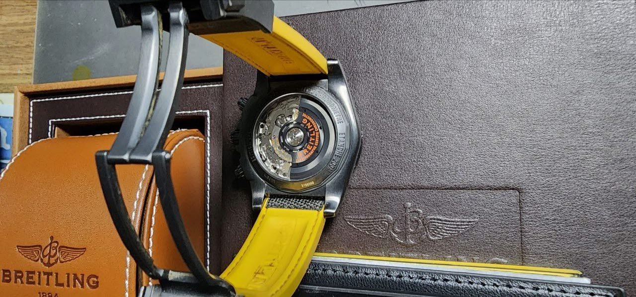 [정품] 브라이틀링 크로노멧 레이븐 팝니다..--4