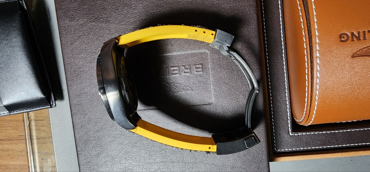 [정품] 브라이틀링 크로노멧 레이븐 팝니다..--7