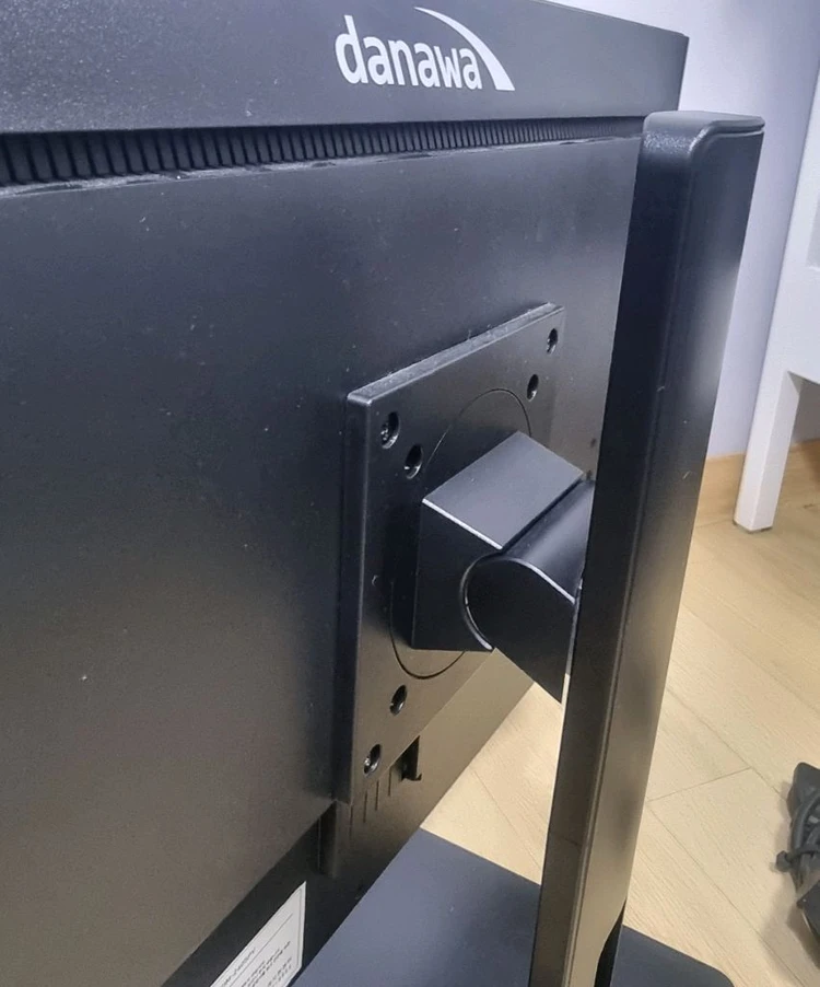 다나와컴퓨터 24인치 LED 중고모니터(SDM-2405PV)(전원어댑터/HDMI케이블 포함) 이미지