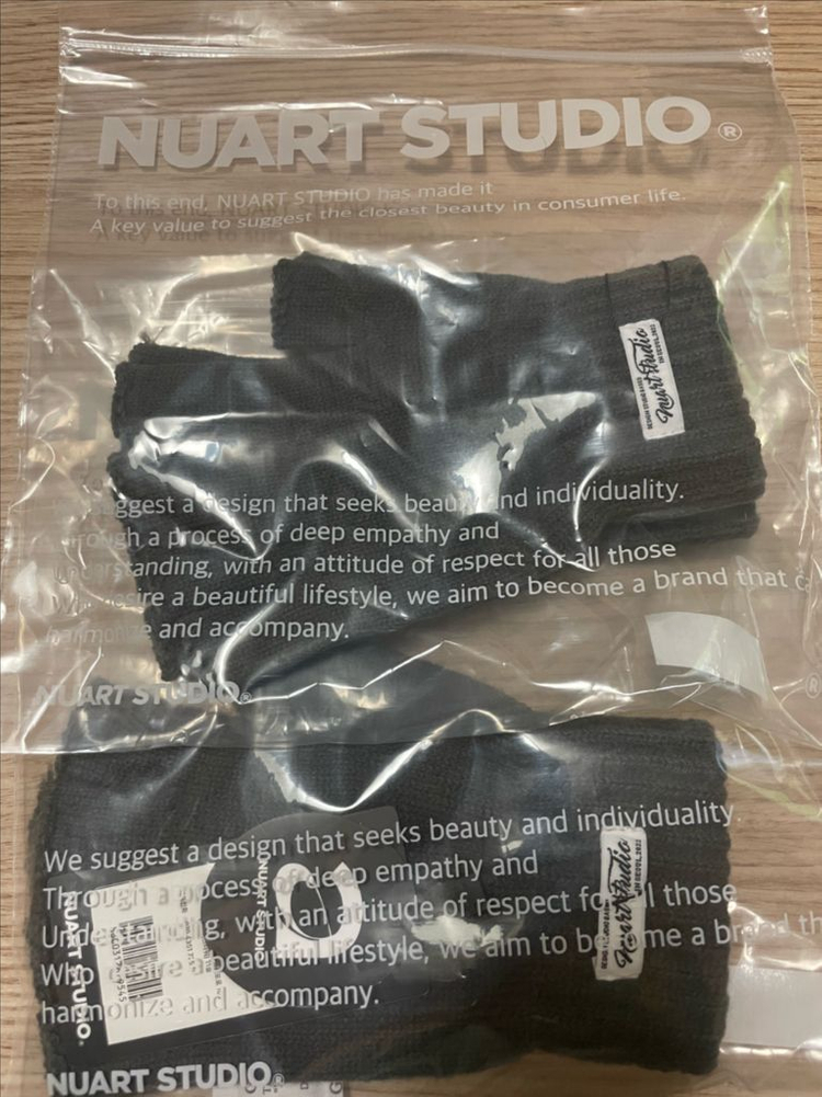 누아트스튜디오 핑거리스 니트 장갑 차콜 x2--0