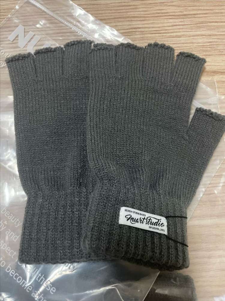 누아트스튜디오 핑거리스 니트 장갑 차콜 x2--1