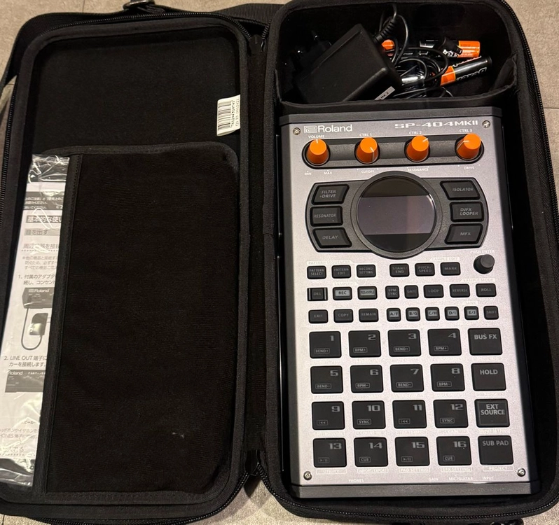 Roland SP-404 MK2 샘플러 풀박스 +가방 케이블 카드 - 안심되는 중고거래