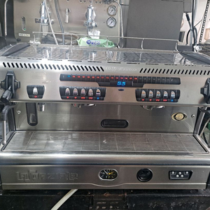 라스파지알레 커피머신