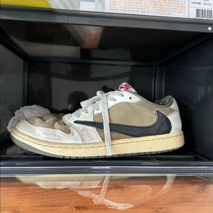 나이키 에어 조던1 트래비스 스캇 로우/275 이미지