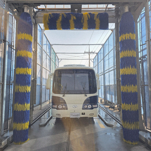 에어로 타운 버스 캠핑카