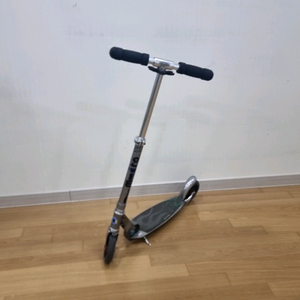 마이크로킥보드 스쿠터스피드 퓨어실버145mm (쥬니어,두발킥보드)