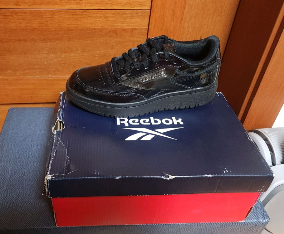 리복 천연 가죽 225 235 운동화 새상품 나이키복 천연 가죽--2