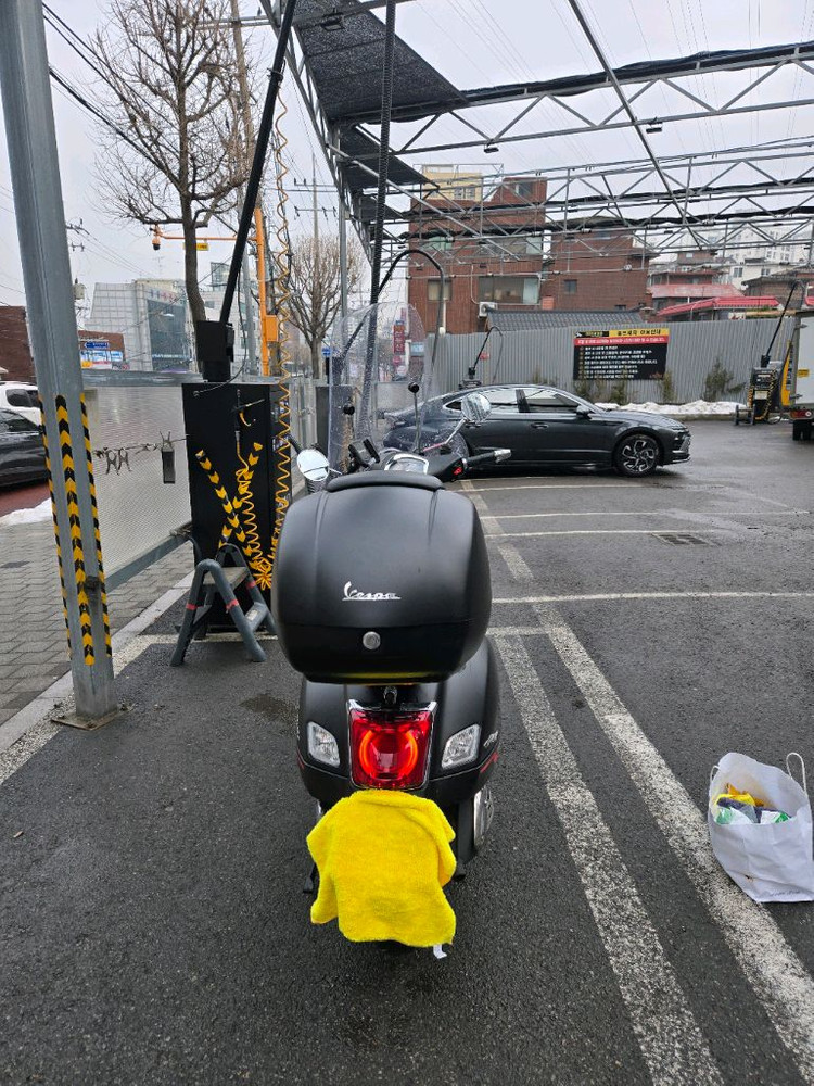 23년 베스파 gts300 슈퍼스포츠--1